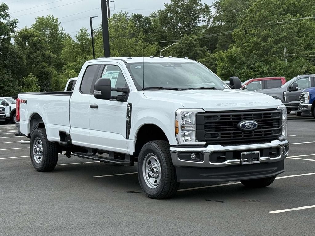 New 2026 Ford F350 XL w/ FX4 Off-Road Package AWD/4WD image 1
