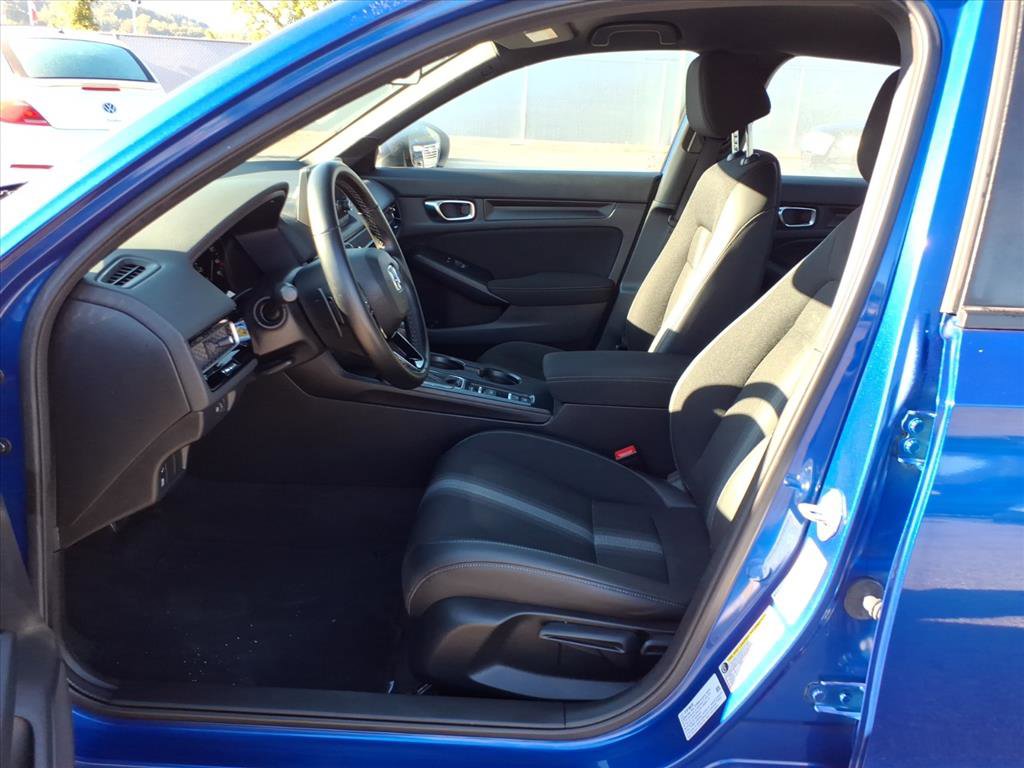 Used 2022 Honda Civic Sport image 9