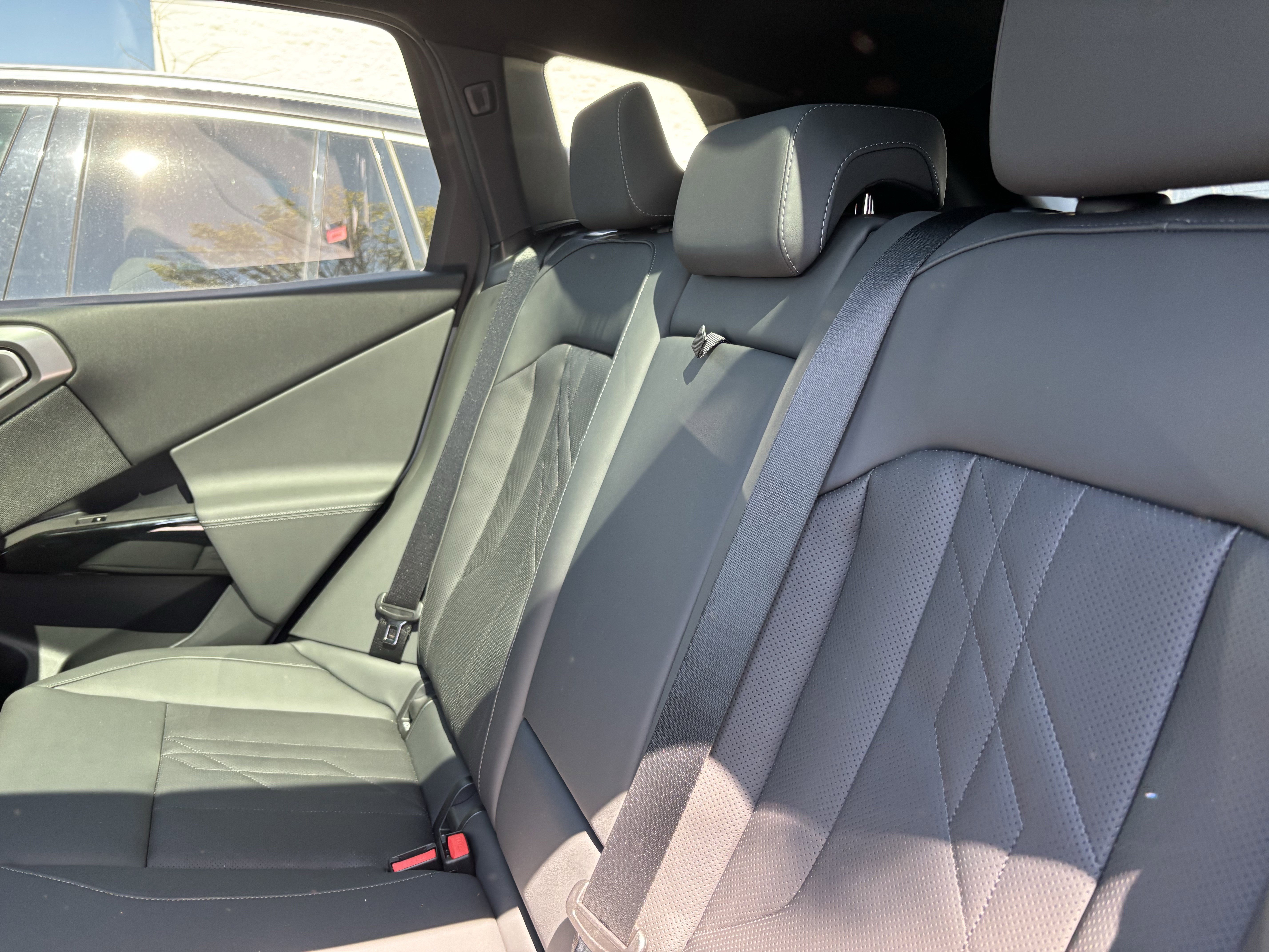 Used 2026 BMW X3 xDrive30 w/ Premium Package image 33