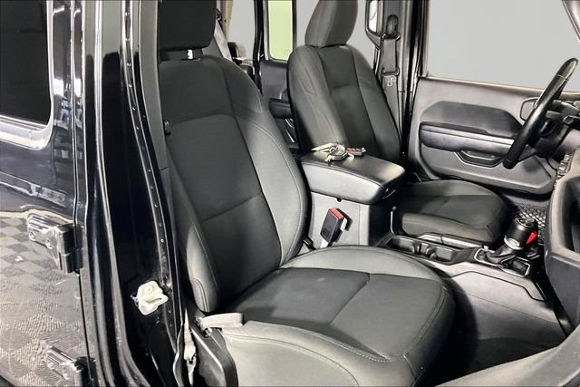 Used 2021 Jeep Gladiator Sport AWD/4WD image 28