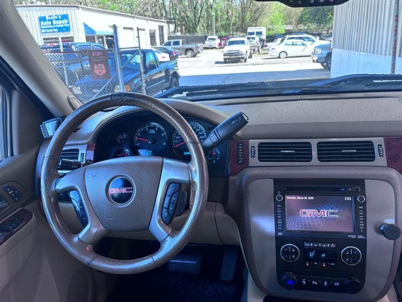 Used 2014 GMC Sierra 2500 SLT w/ SLT Convenience Package AWD/4WD image 36