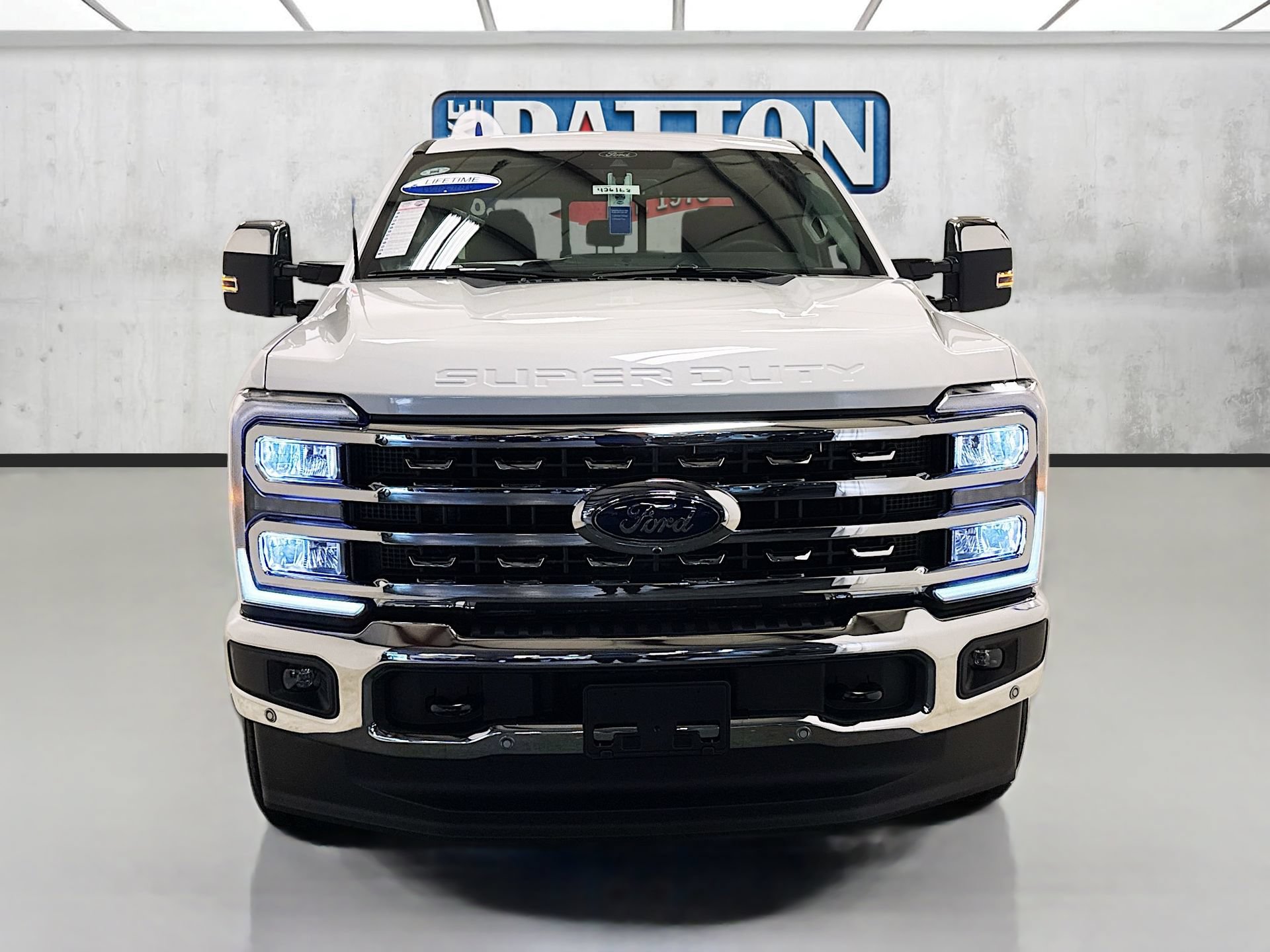 New 2026 Ford F250 Lariat w/ Lariat Premium Package AWD/4WD image 2