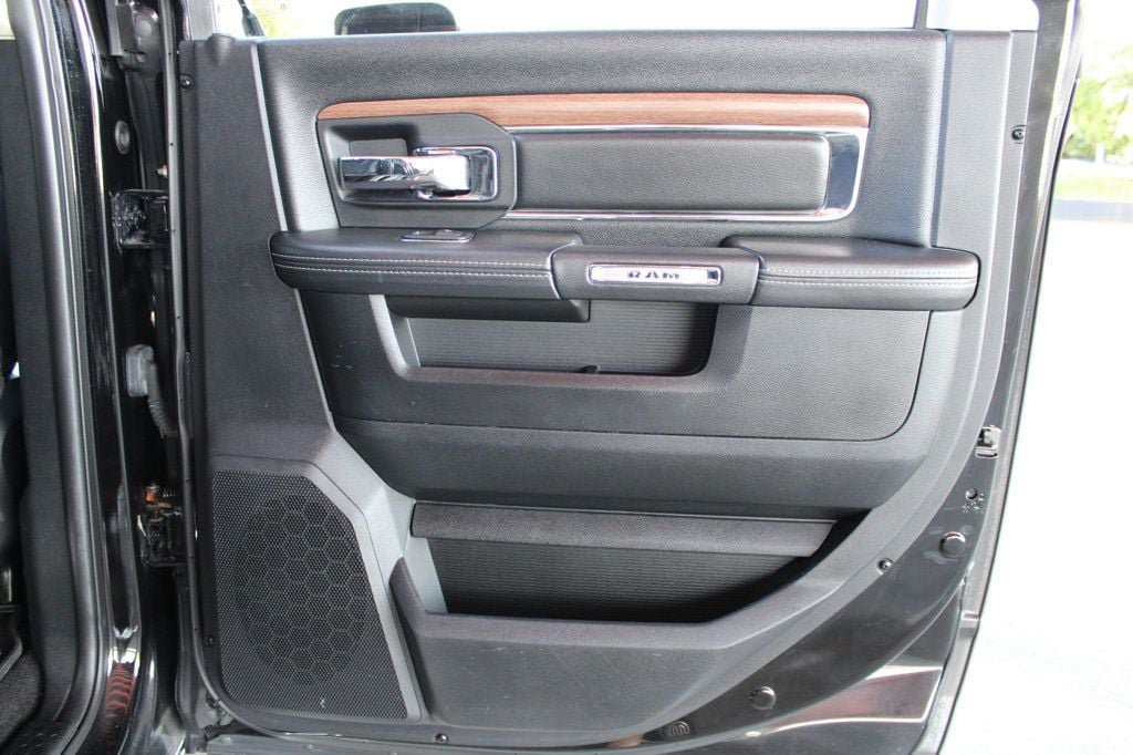 Used 2014 RAM 2500 Laramie w/ Convenience Group AWD/4WD image 15