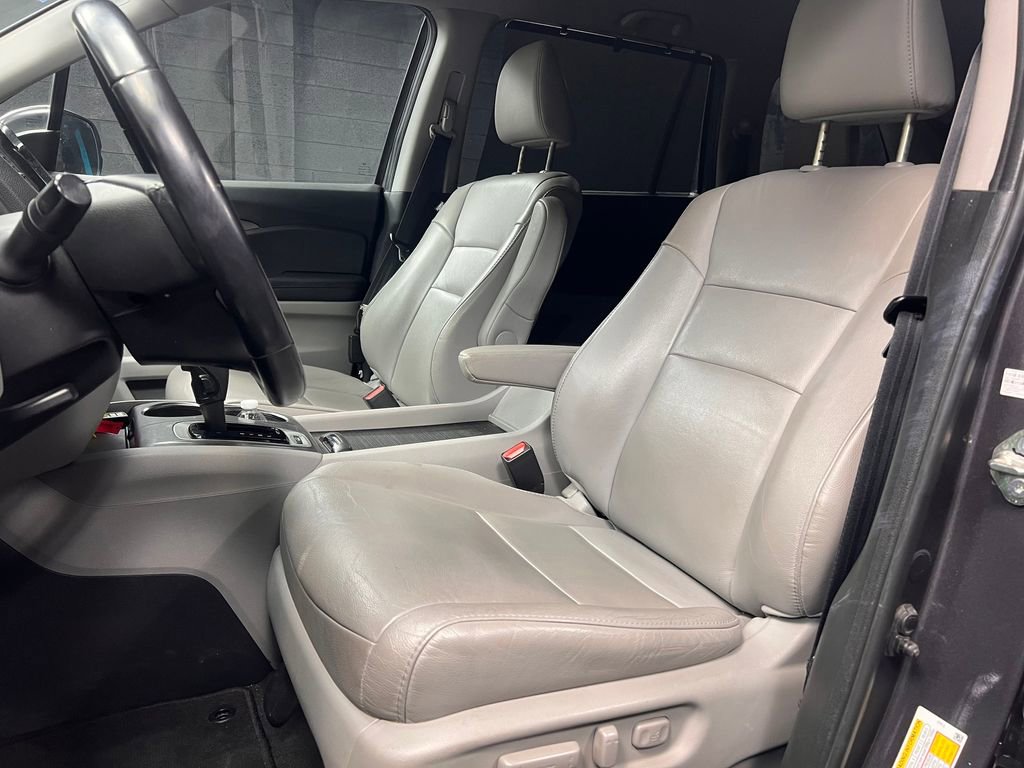 Used 2020 Honda Pilot EX-L image 3