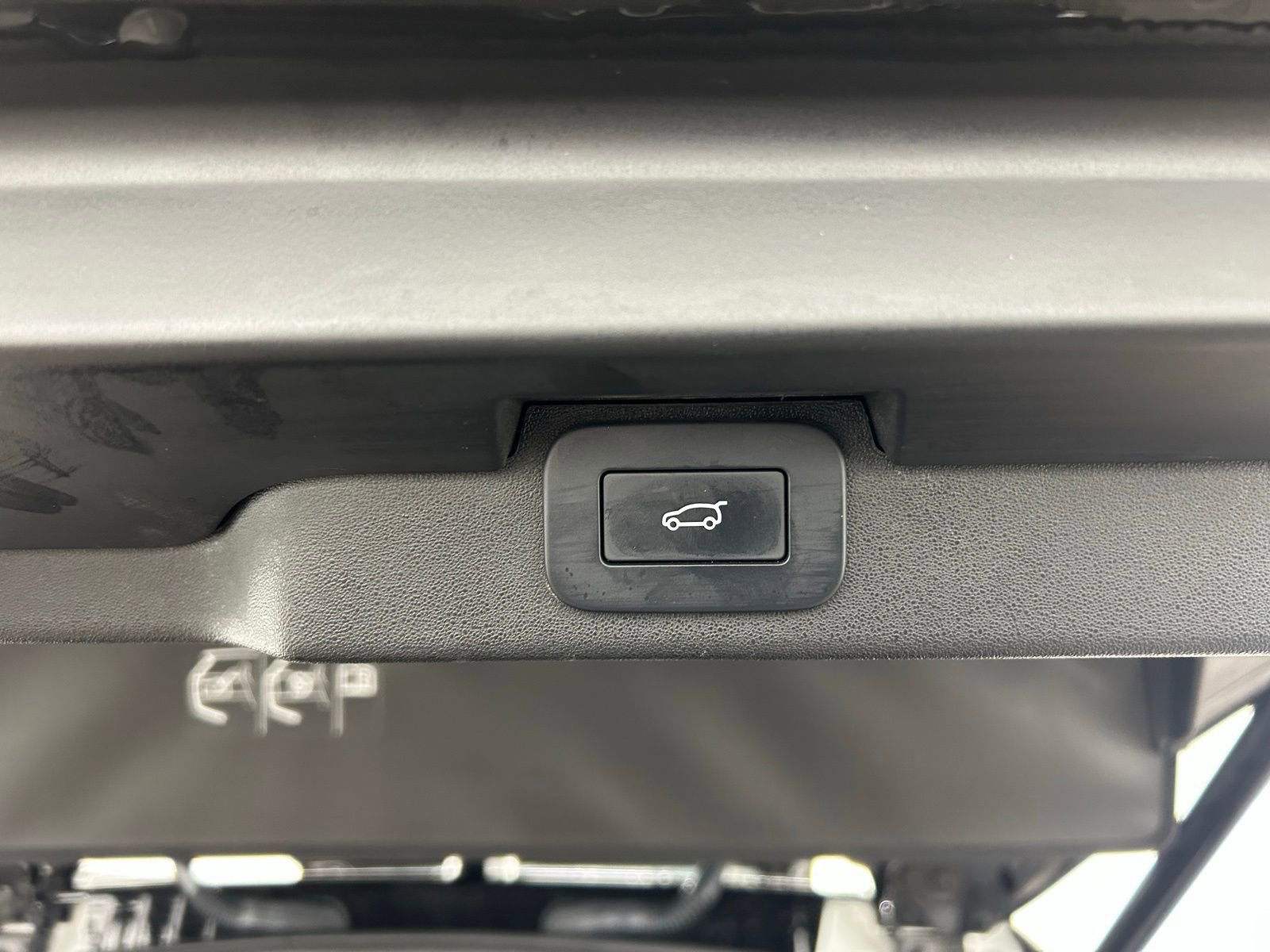 Used 2023 Land Rover Discovery HSE R-Dynamic image 41