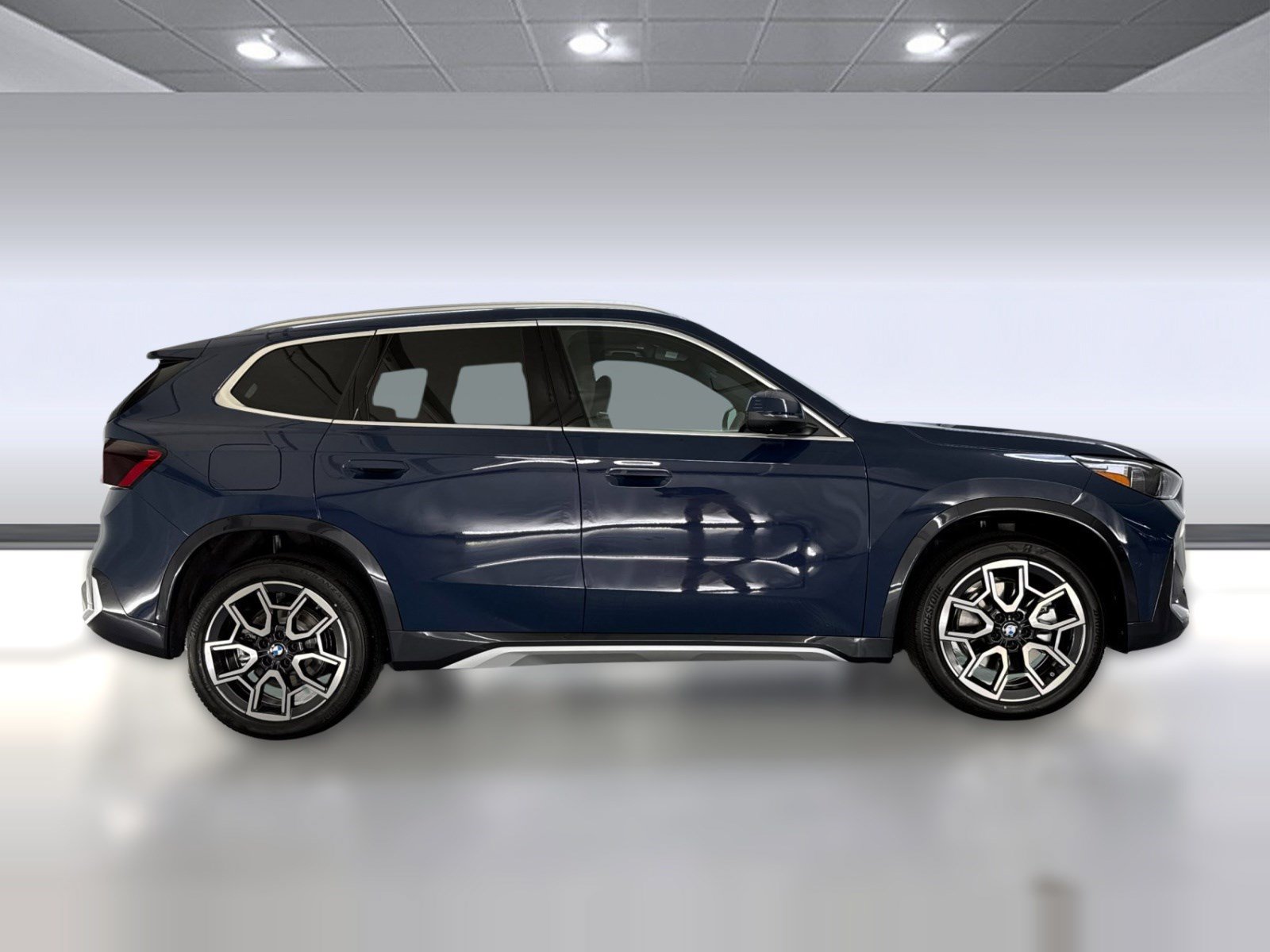 Used 2026 BMW X1 xDrive28i w/ Technology Package AWD/4WD image 7