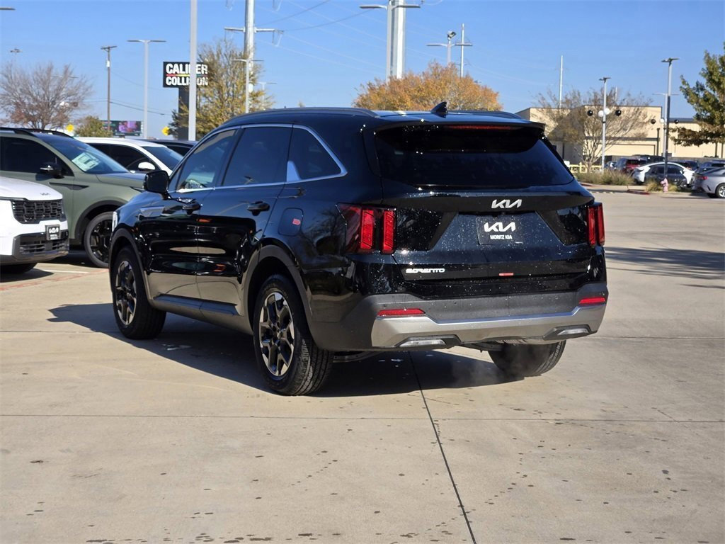 New 2026 Kia Sorento S w/ S Panoramic Sunroof Package image 3