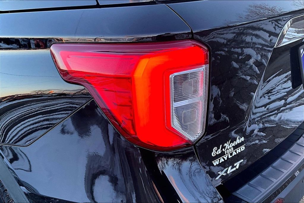 Certified 2023 Ford Explorer XLT w/ Equipment Group 202A image 30