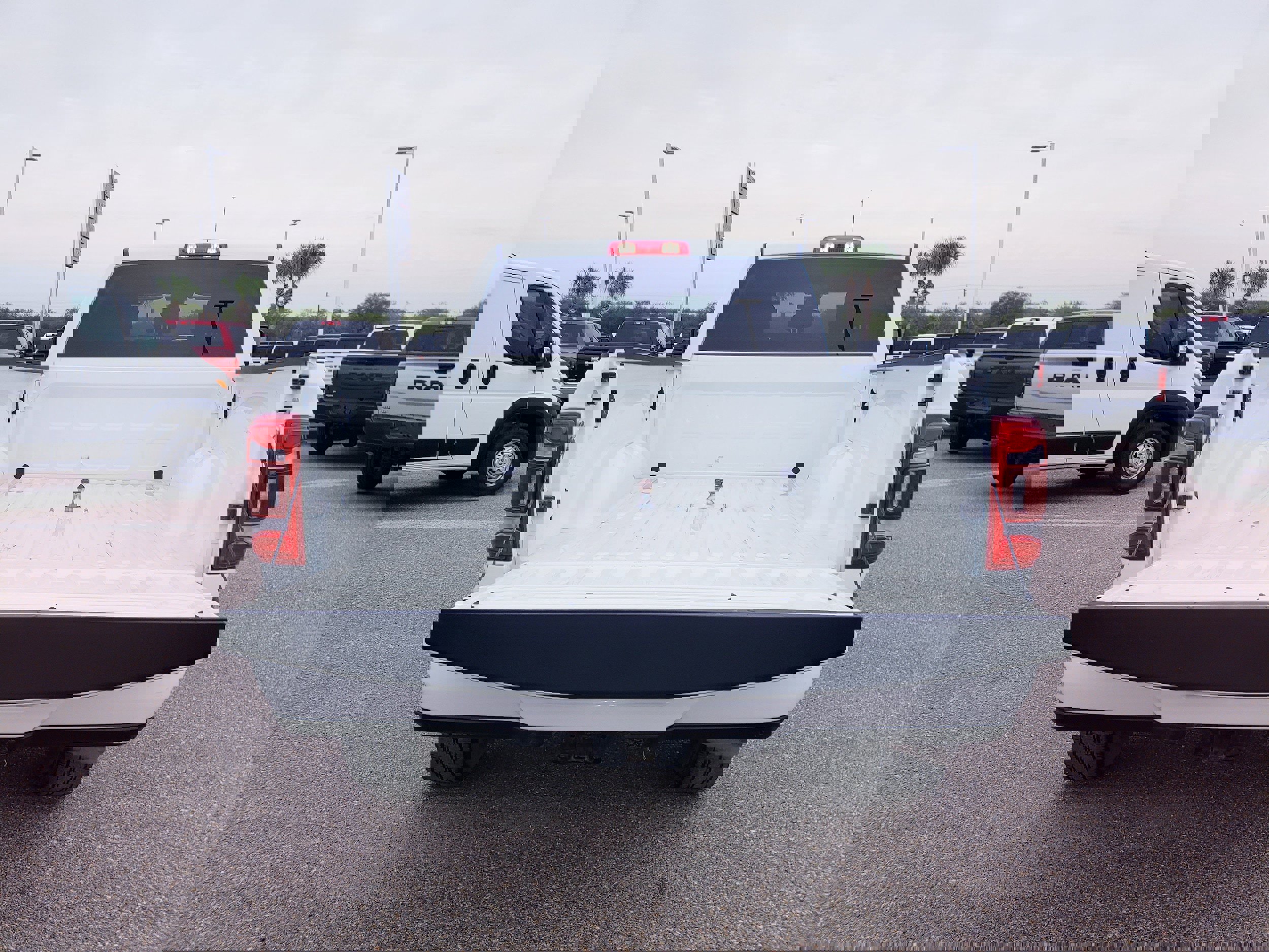 Used 2024 RAM 2500 Big Horn w/ Sport Appearance Package image 26