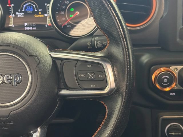 Used 2020 Jeep Gladiator Mojave AWD/4WD image 19