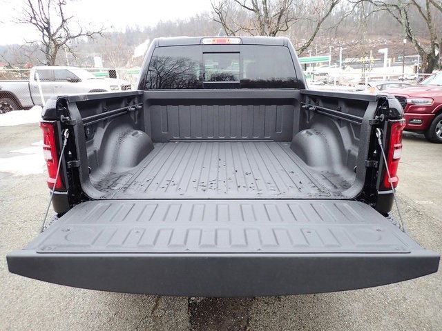 New 2026 RAM 1500 4x4 Crew Cab image 6