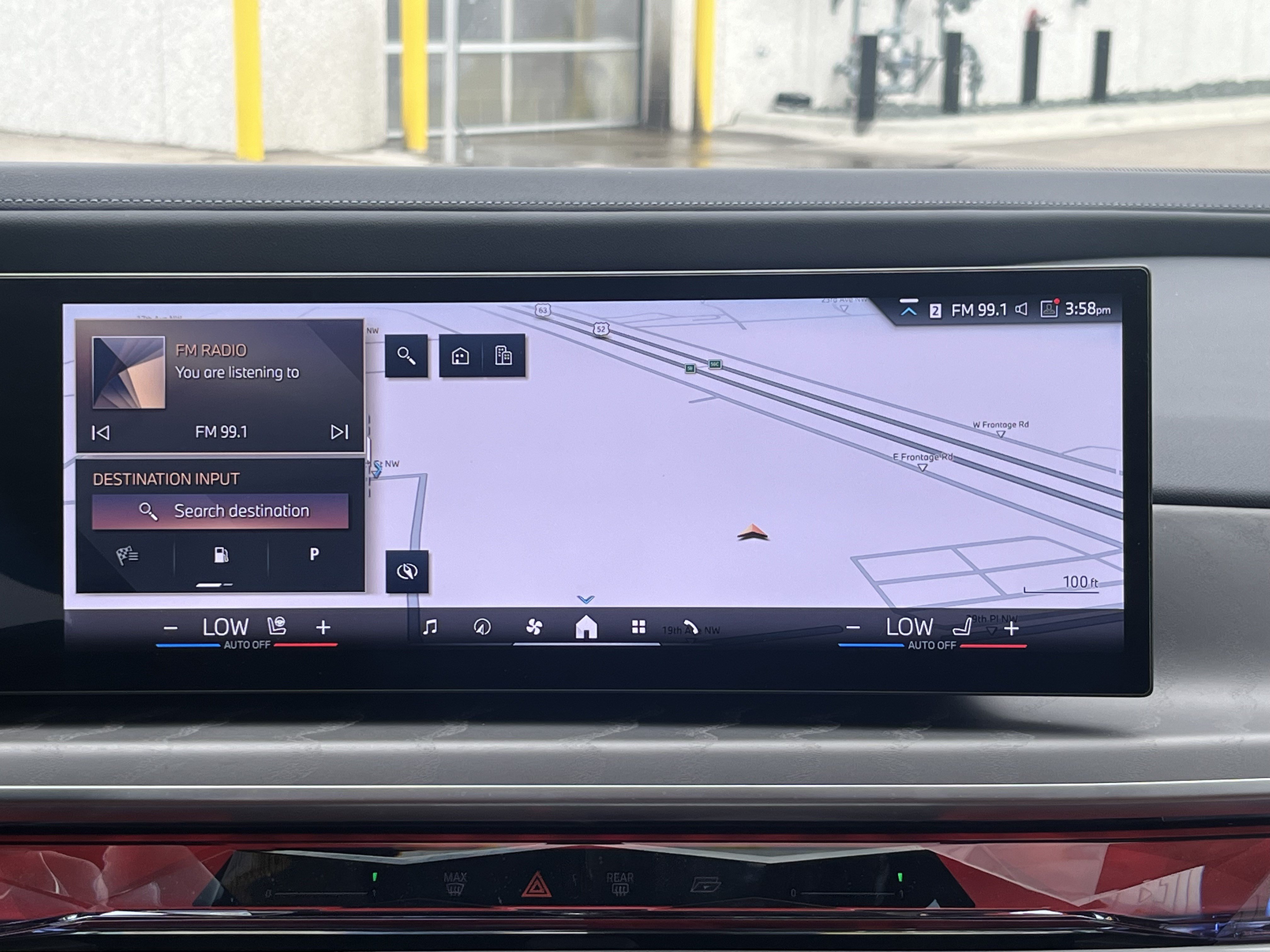 Certified 2023 BMW 760i xDrive AWD/4WD image 18