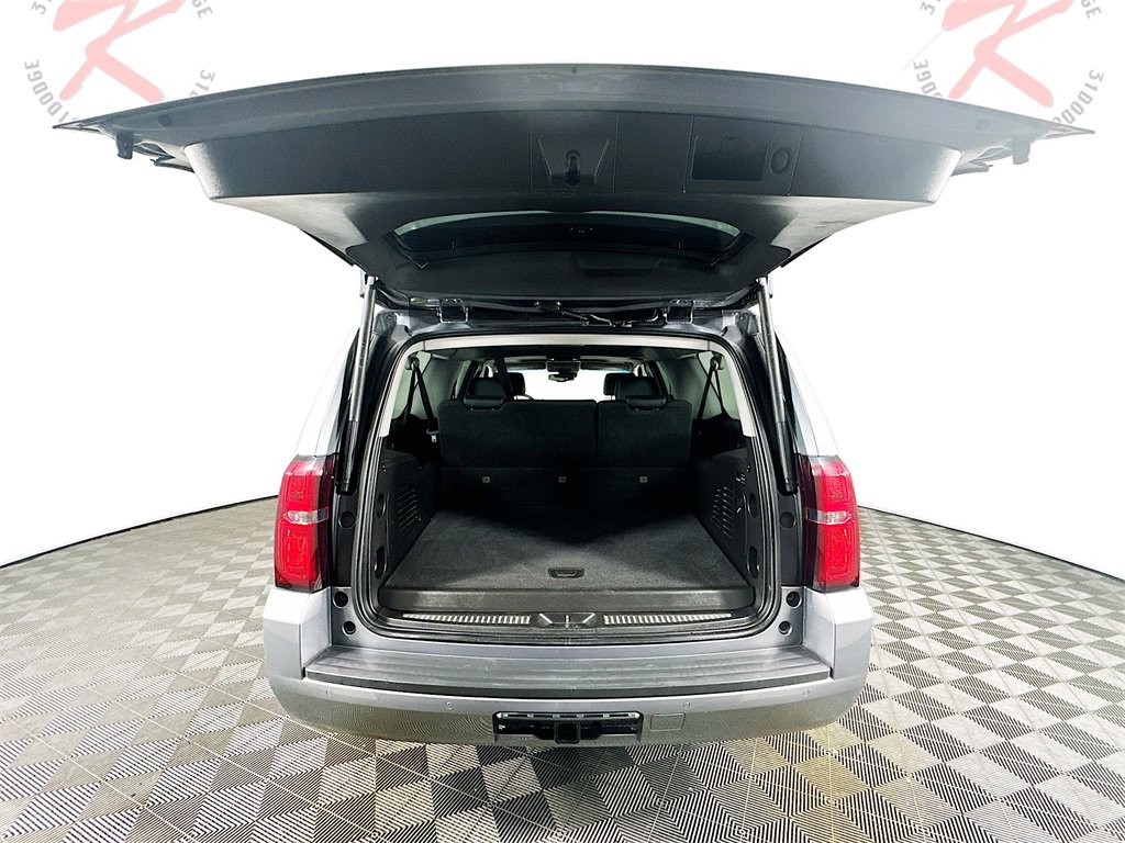 Used 2018 Chevrolet Suburban LT image 29