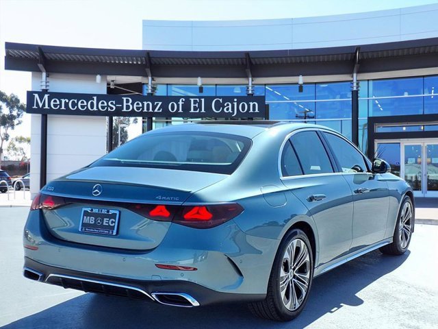 New 2026 Mercedes-Benz E 350 4MATIC Sedan image 3
