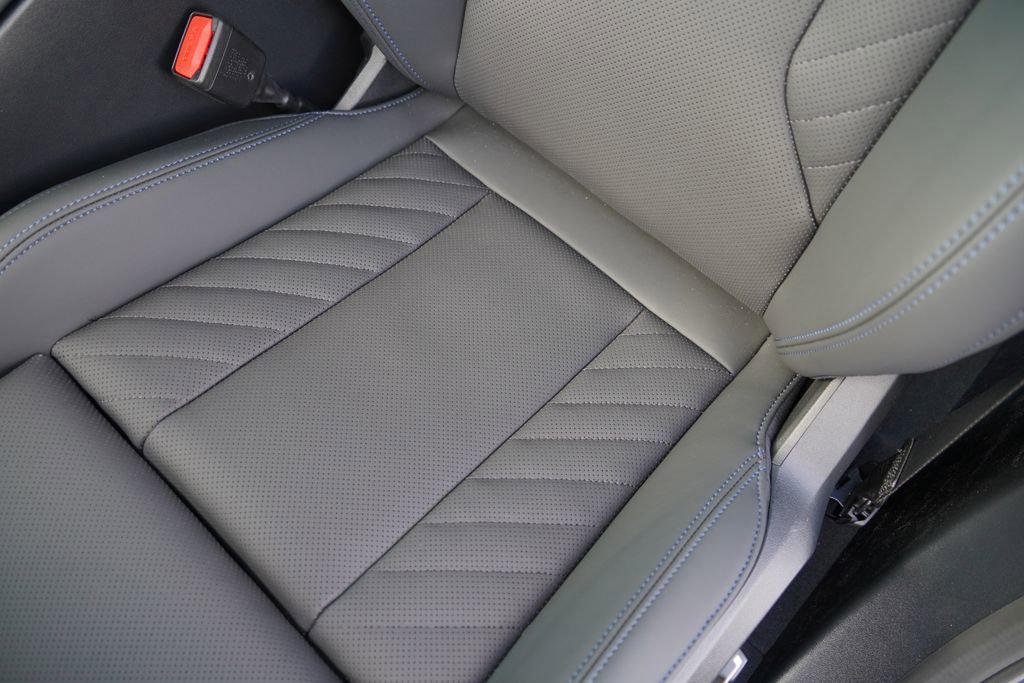 New 2026 BMW X3 M50 w/ Premium Package AWD/4WD image 10