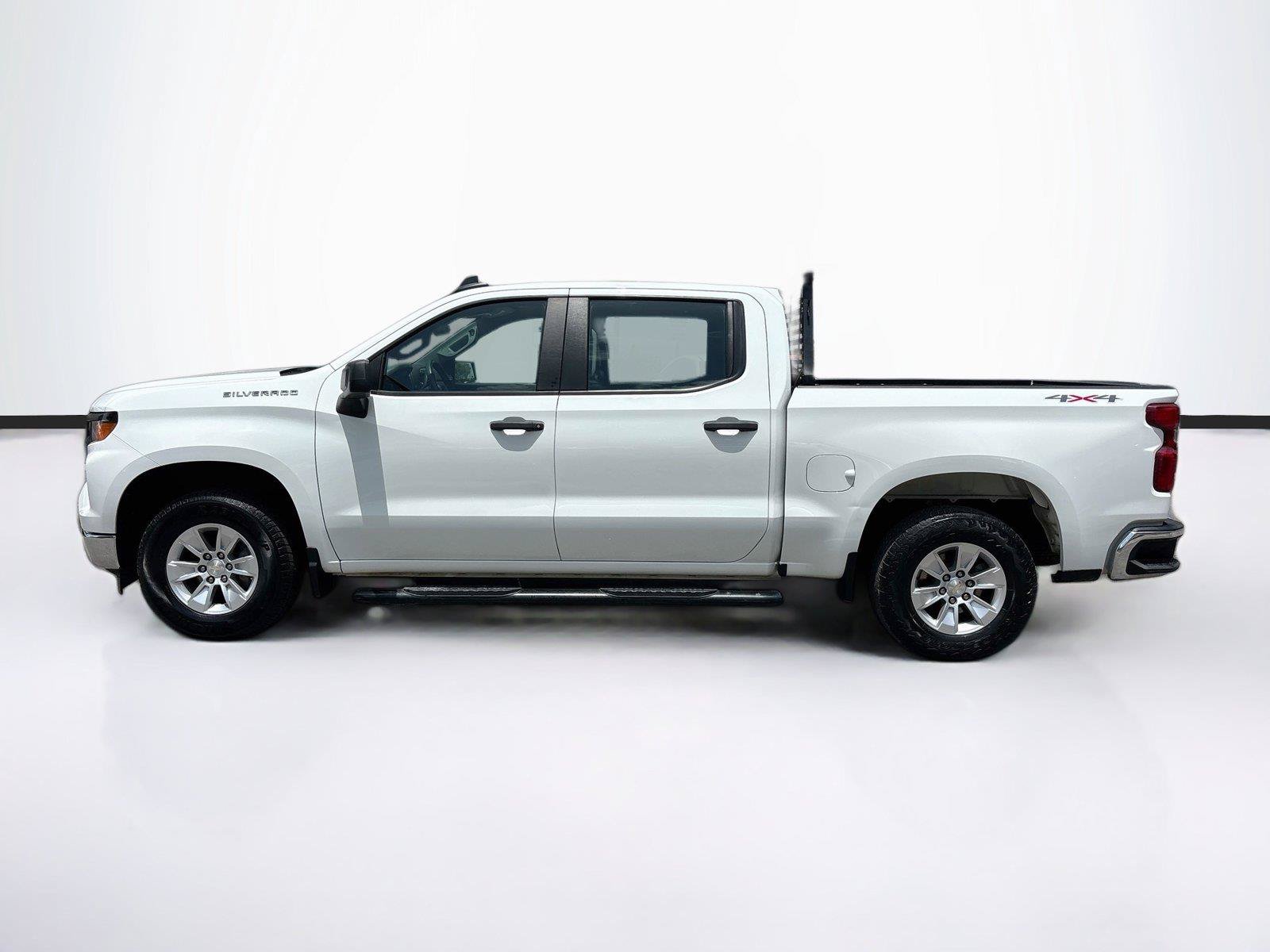 Used 2023 Chevrolet Silverado 1500 W/T w/ Trailering Package AWD/4WD image 4