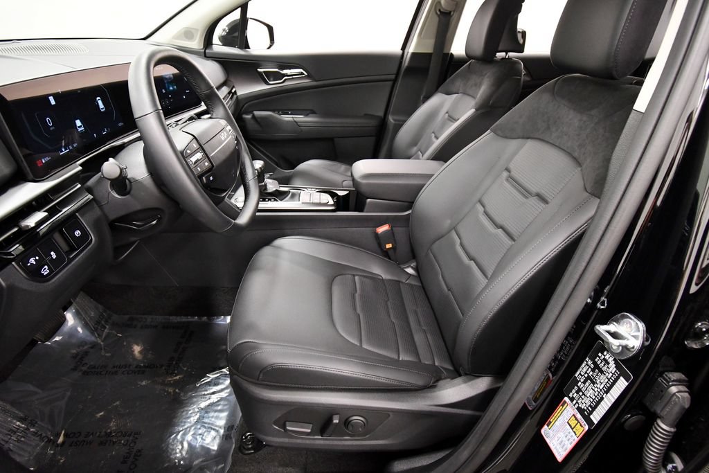 Certified 2026 Kia Sportage SX AWD/4WD image 14