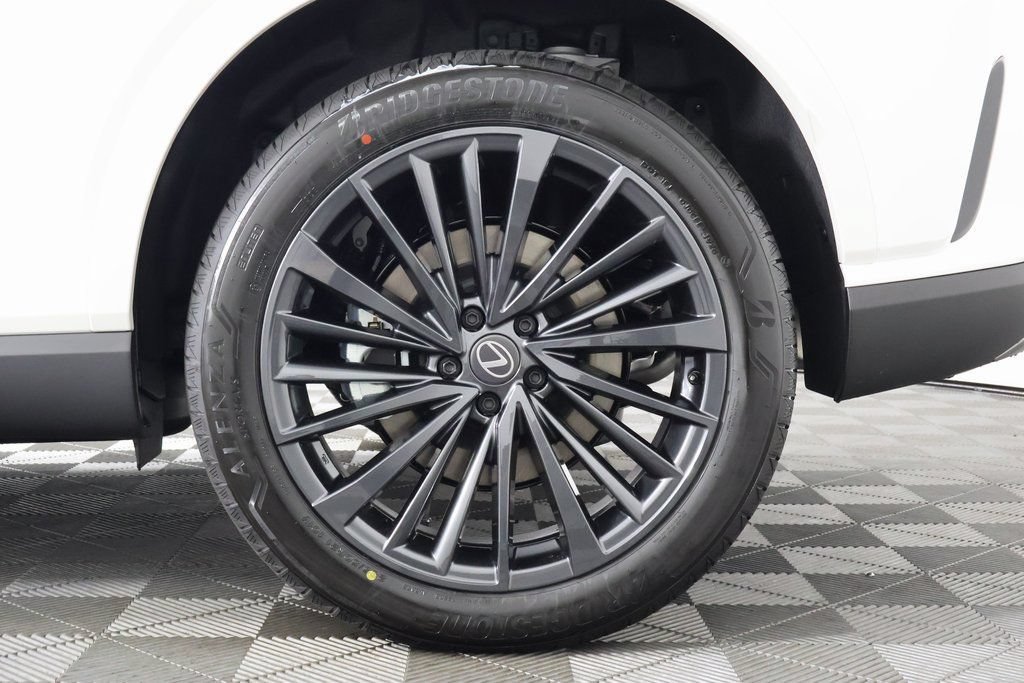 New 2026 Lexus RX 450h AWD image 10
