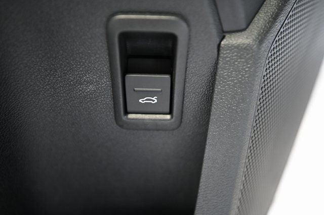 Used 2025 Audi A3 2.0T Premium image 20