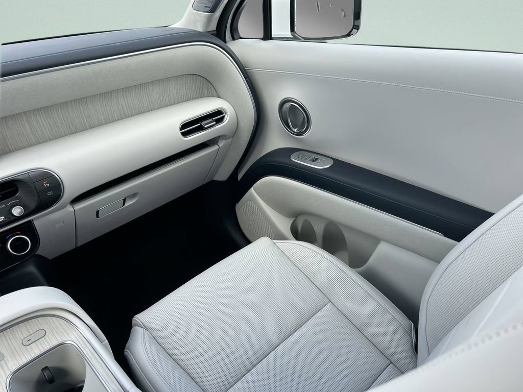 New 2026 Hyundai Palisade Calligraphy FWD image 12