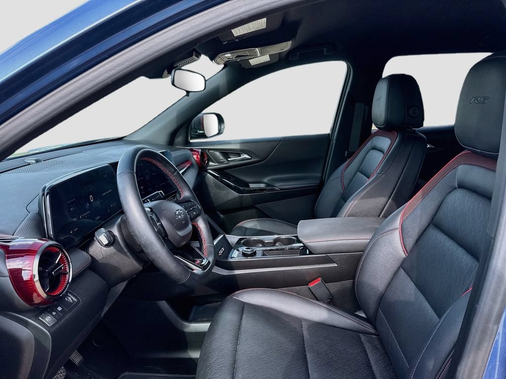 Used 2025 Chevrolet Equinox RS FWD image 10