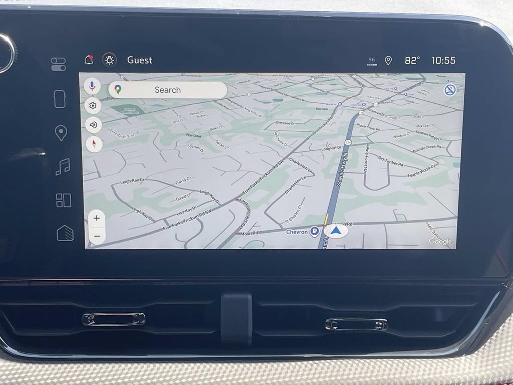 New 2026 Chevrolet Equinox RS w/ Convenience Package III FWD image 22