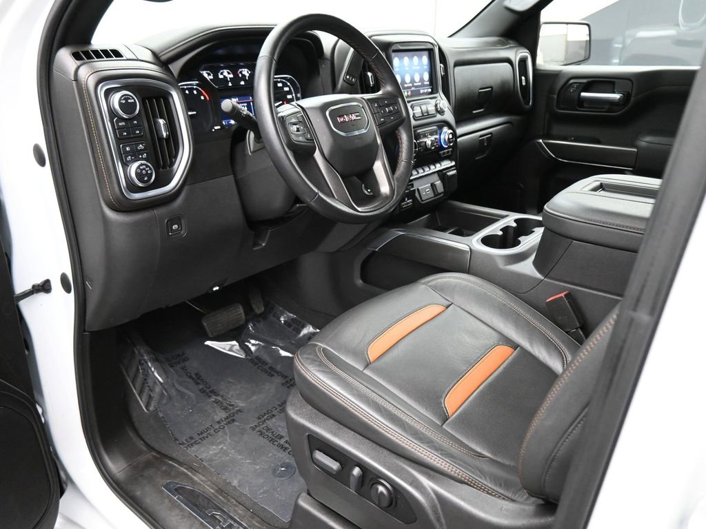 Used 2021 GMC Sierra 1500 AT4 image 2