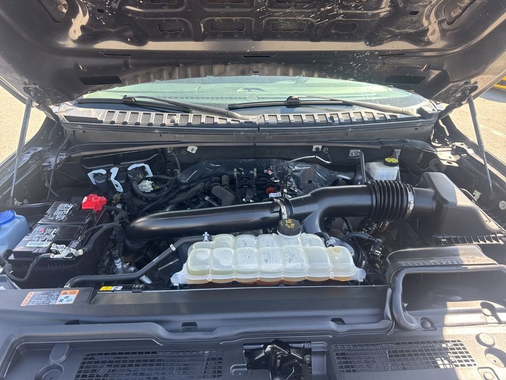 Used 2024 Ford Expedition Max XLT image 38
