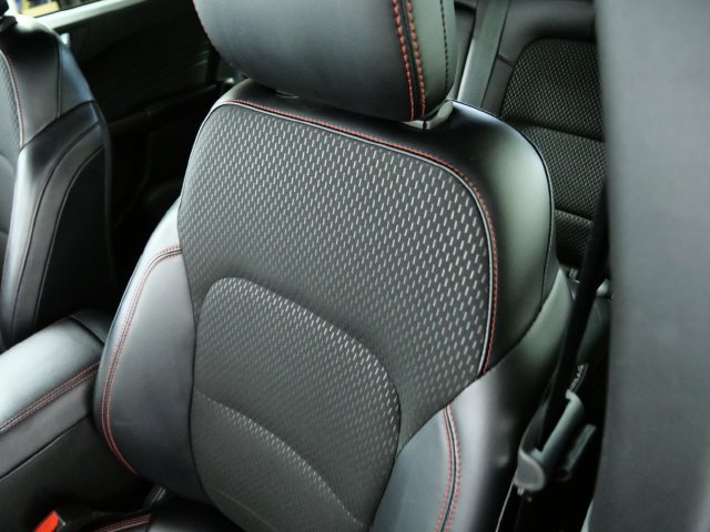 Certified 2025 Ford Escape ST-Line AWD/4WD image 16