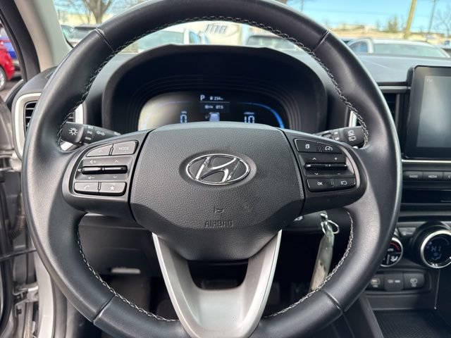 Certified 2023 Hyundai Venue SEL image 10