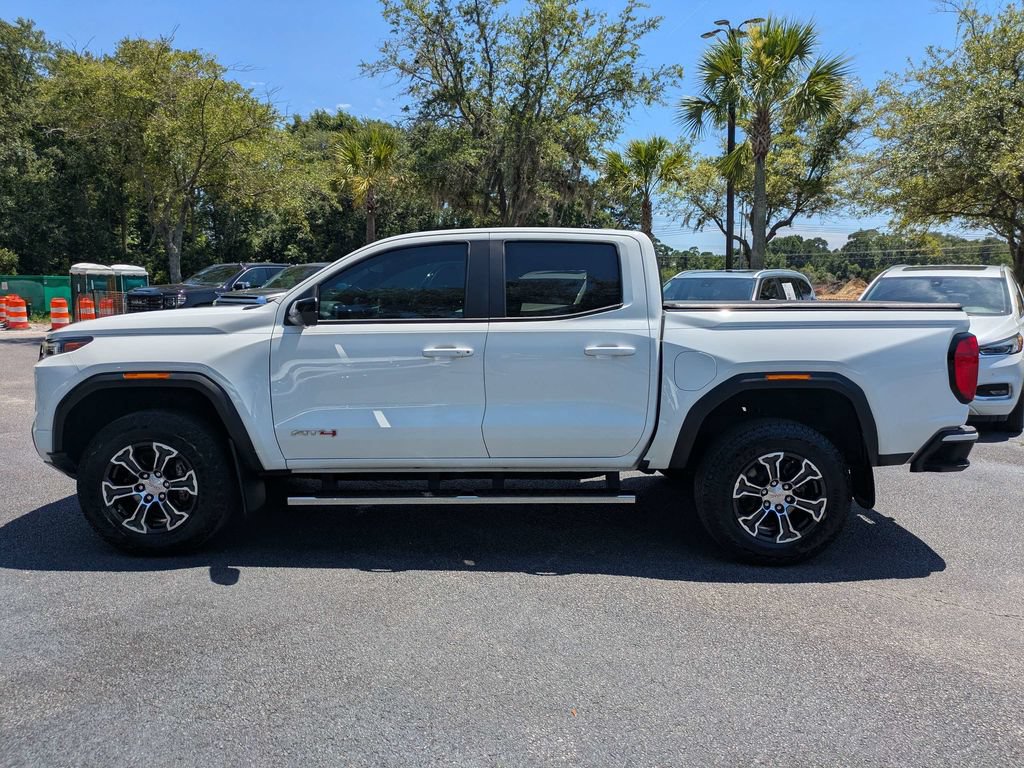 Used 2024 GMC Canyon AT4 w/ AT4 Premium Package AWD/4WD image 6