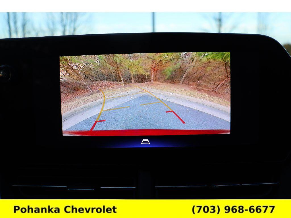 Used 2024 Chevrolet Trax RS w/ Sunroof Package image 11