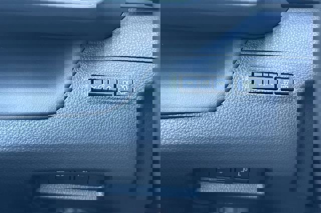 Used 2024 Toyota Crown Limited image 33