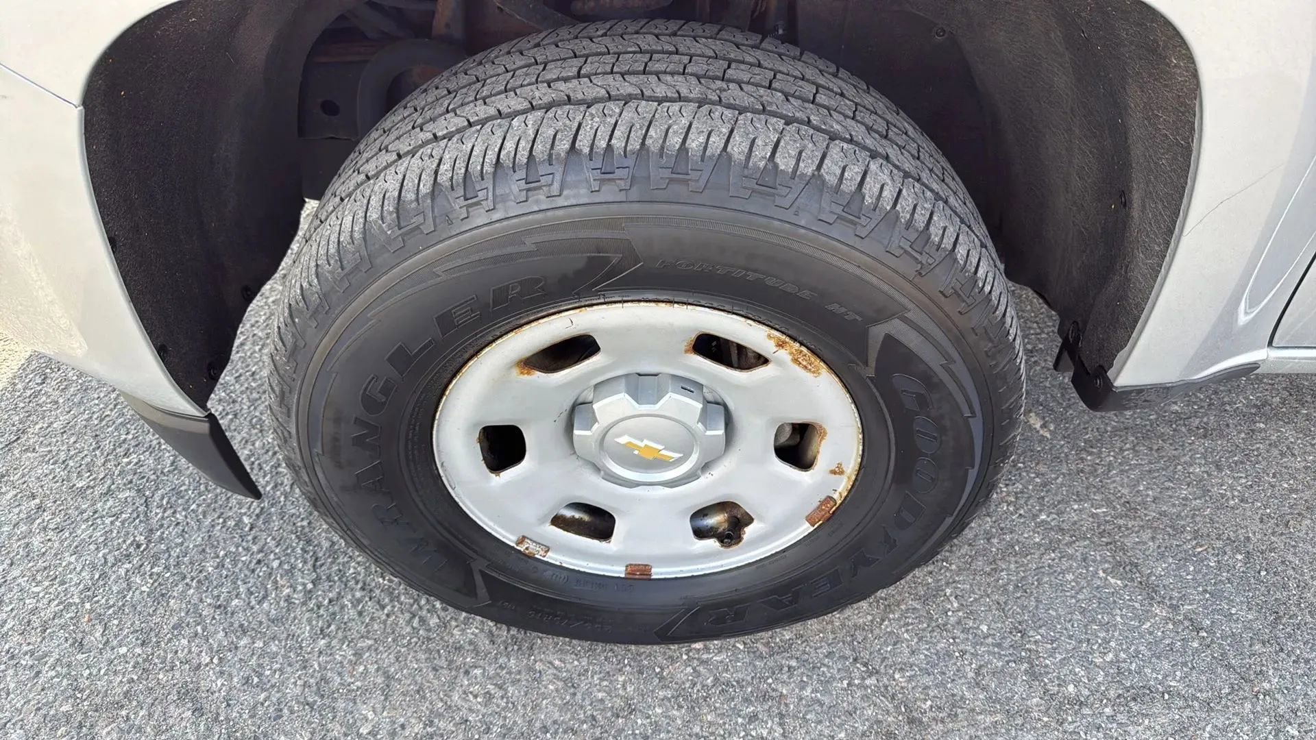 Used 2017 Chevrolet Colorado W/T w/ WT Convenience Package image 9