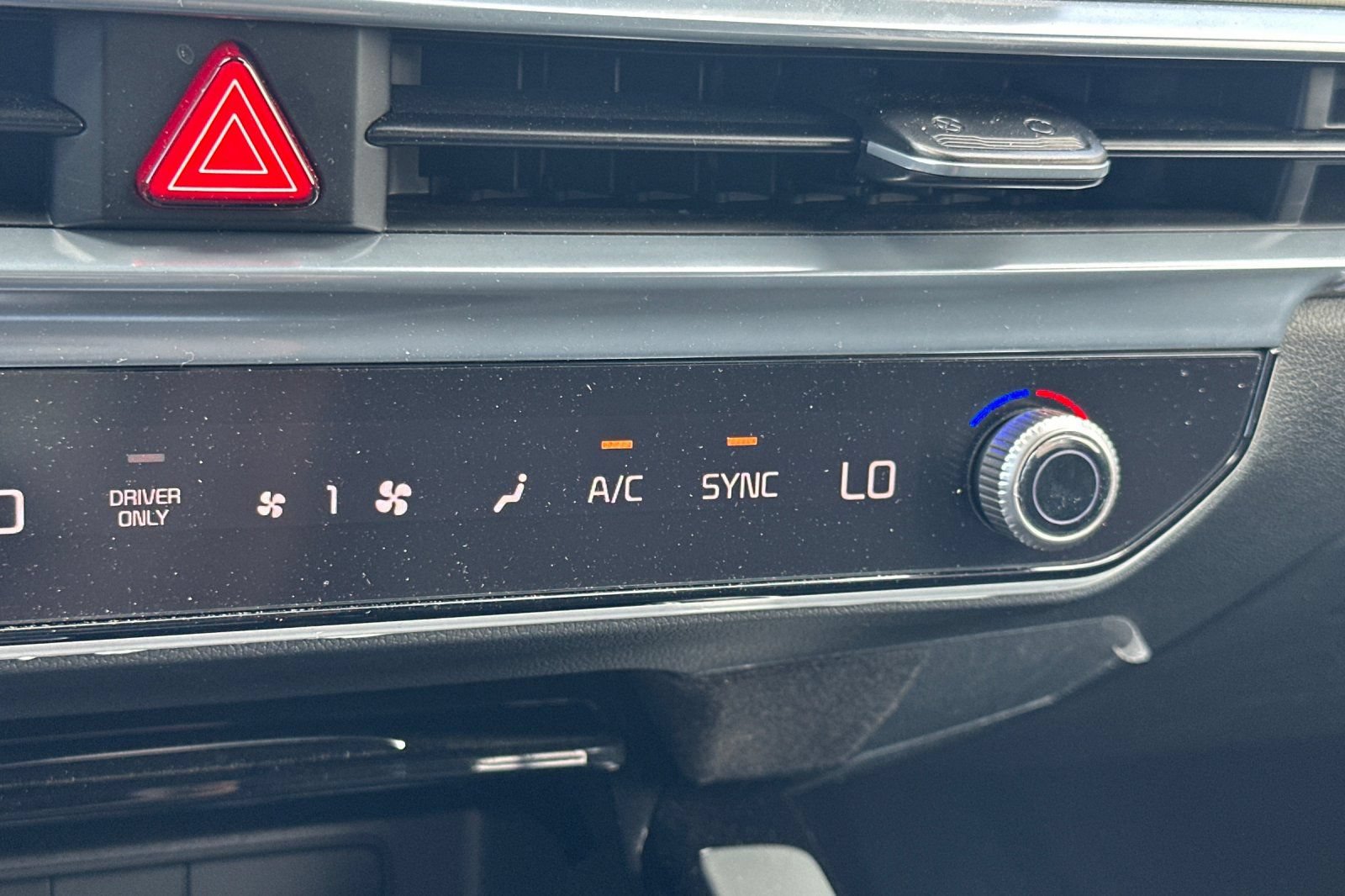 Certified 2026 Kia Sorento SX Prestige AWD/4WD image 31