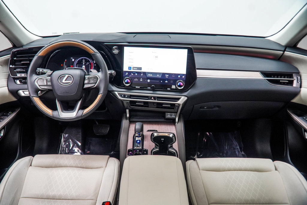Used 2024 Lexus RX 350 FWD image 5
