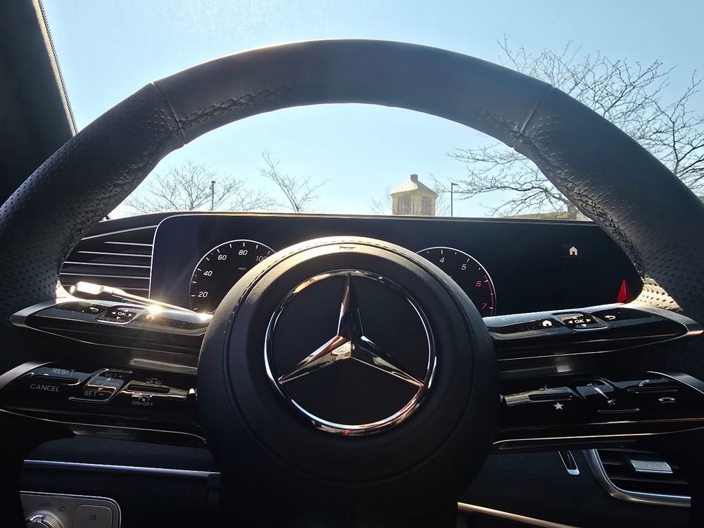 New 2026 Mercedes-Benz GLS 450 4MATIC image 29