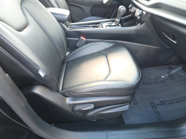 Used 2024 Jeep Compass Limited w/ High Altitude Package image 45