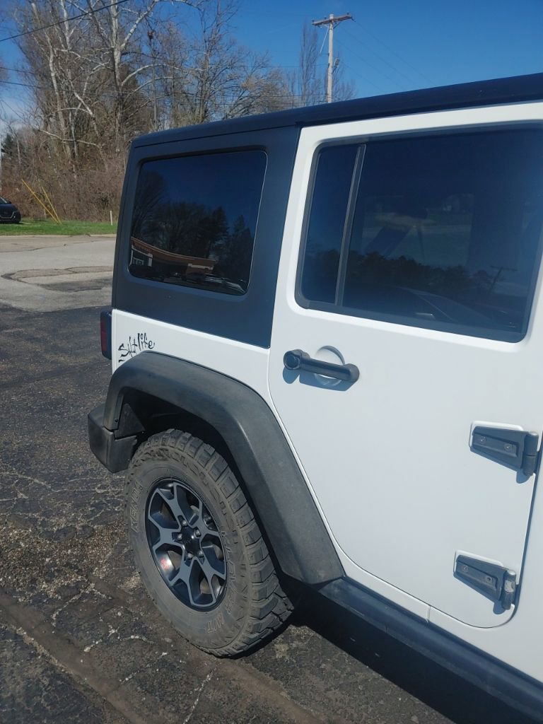 Used 2017 Jeep Wrangler Unlimited Sport image 3