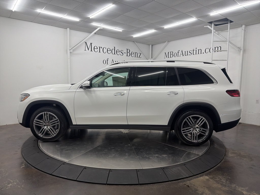 Used 2026 Mercedes-Benz GLS 450 4MATIC image 4