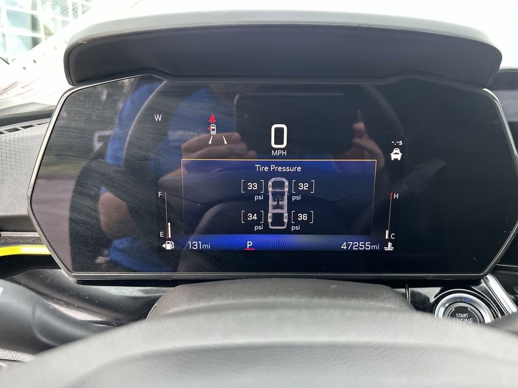 Used 2025 Chevrolet Trax ACTIV w/ Sunroof Package FWD image 21
