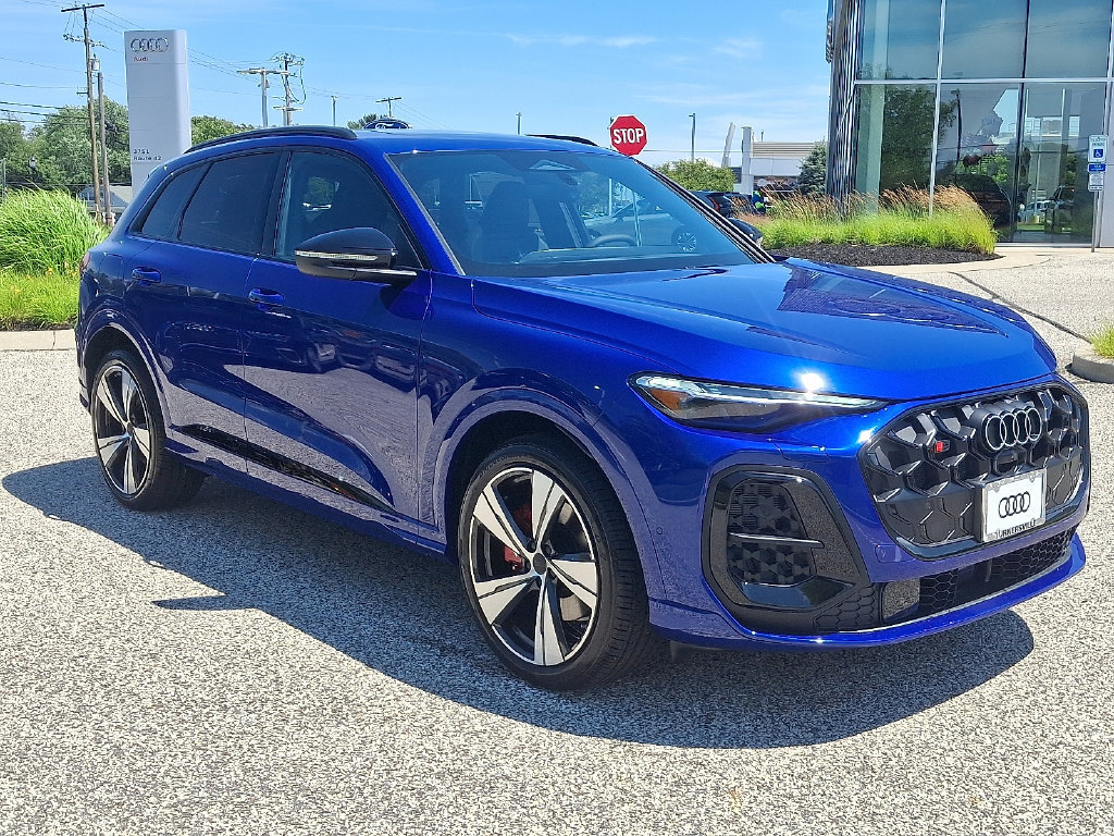New 2026 Audi SQ5 Premium Plus AWD/4WD image 2