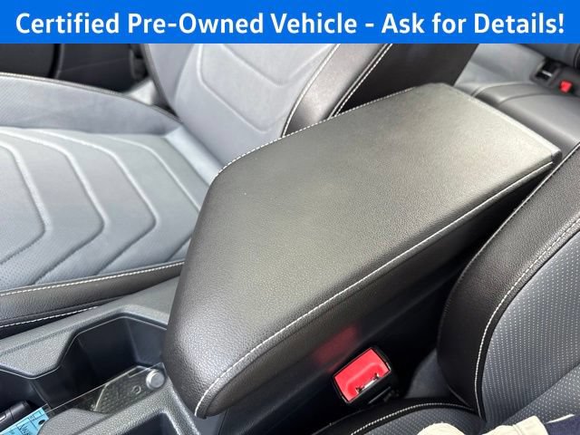Used 2025 Volkswagen Jetta SEL FWD image 16