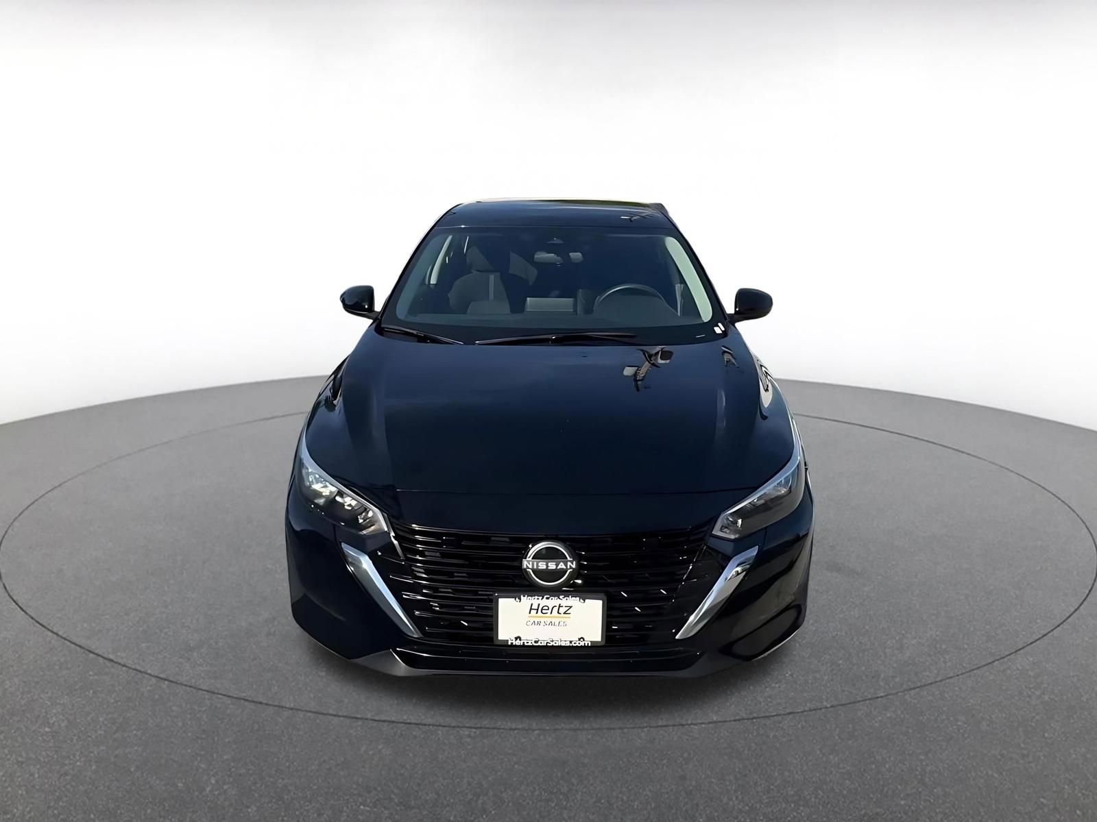 Used 2025 Nissan Sentra SV FWD image 4