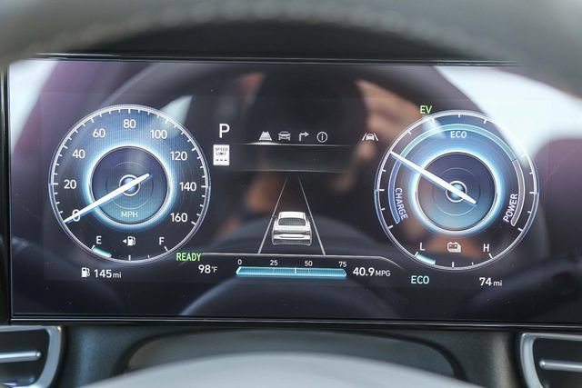 New 2025 Hyundai Elantra SEL FWD image 26