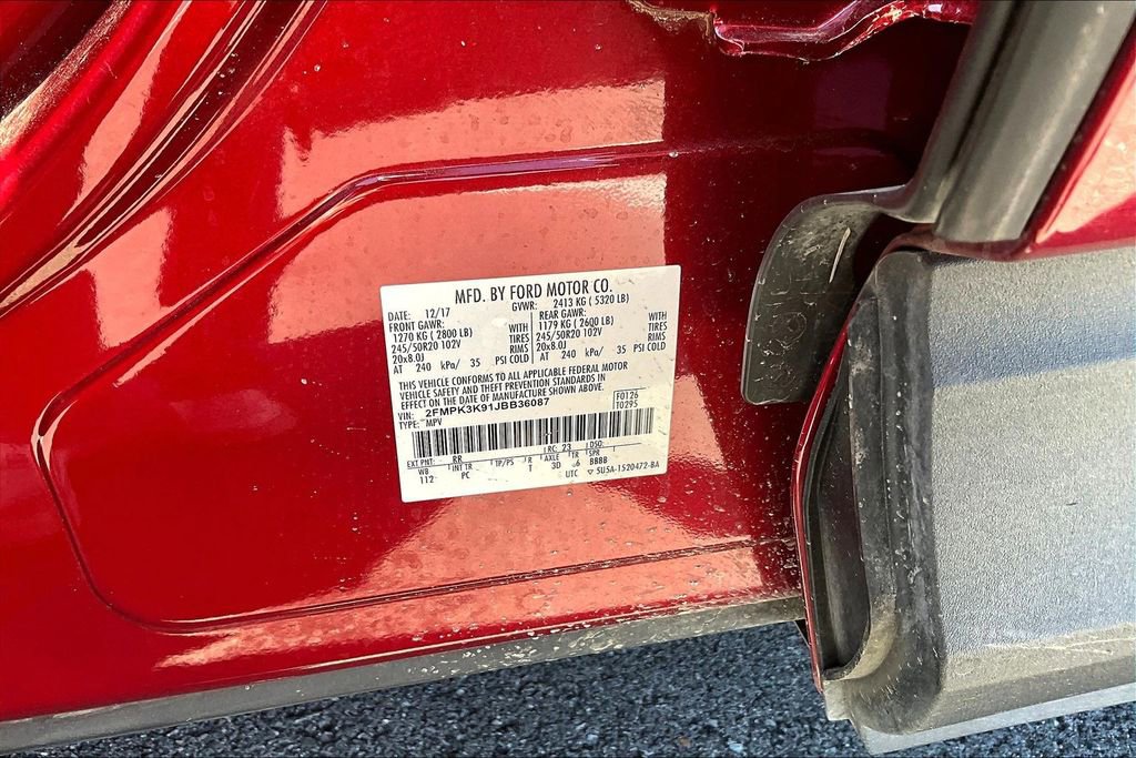 Used 2018 Ford Edge Titanium w/ Equipment Group 301A image 25