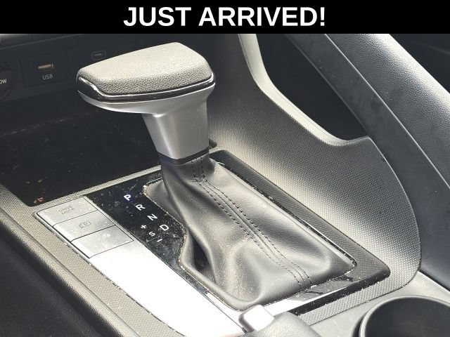 Certified 2024 Hyundai Elantra SEL FWD image 13