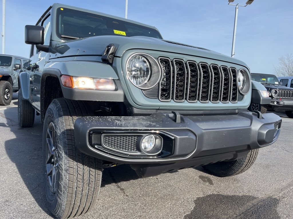 New 2026 Jeep Gladiator Sport AWD/4WD image 46
