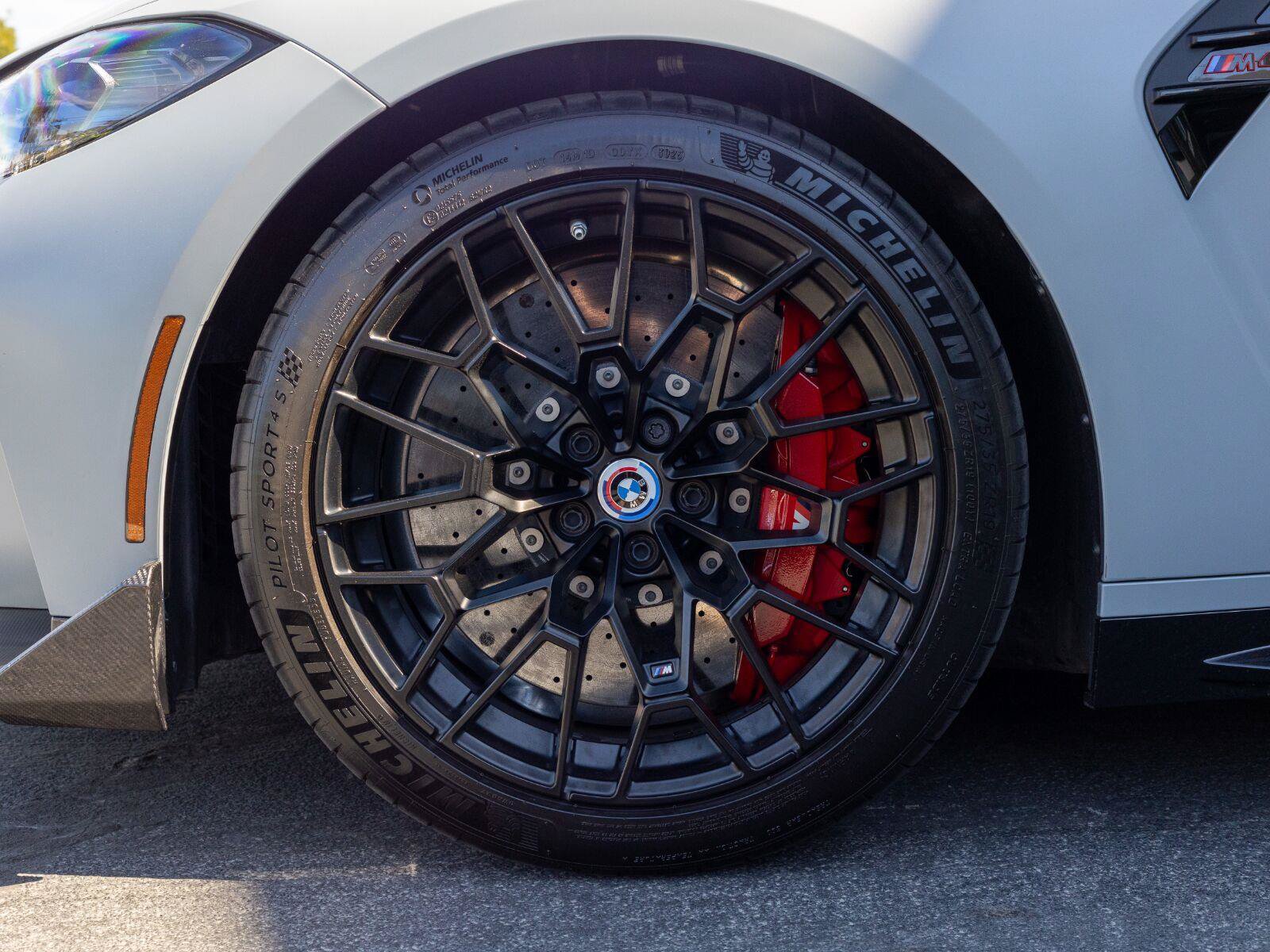 Used 2023 BMW M4 CSL RWD image 7