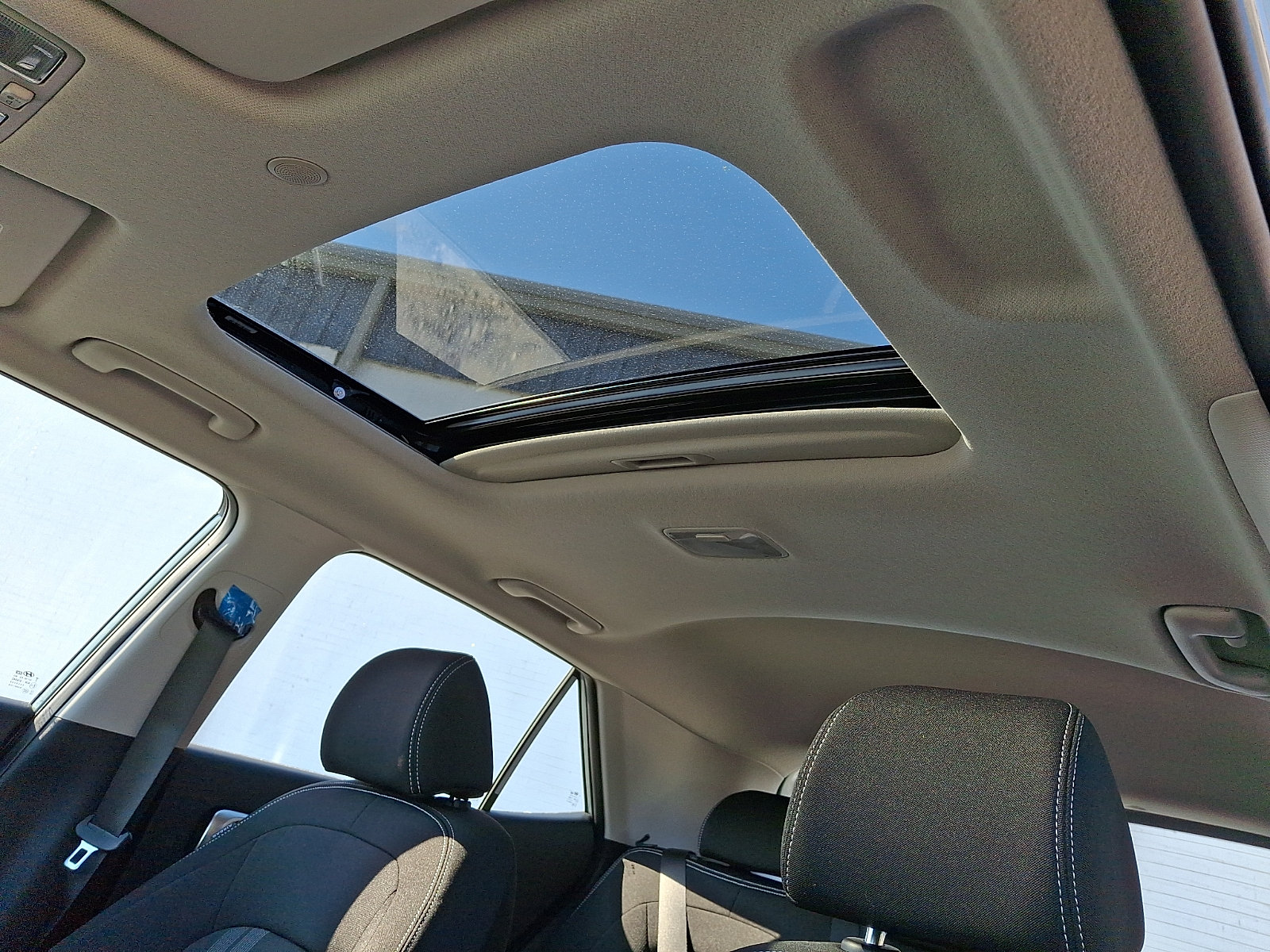 New 2026 Hyundai Venue SEL FWD image 13